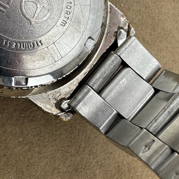 Vintage and Very Rare BREIL Manta 10 ATM Italian Dive Watch New battery - Picture 8 of 13